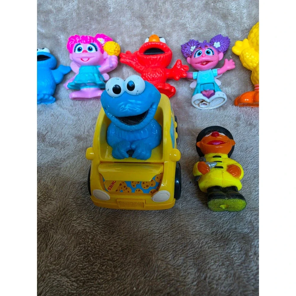 Sesame Street Toy Figure Lot Elmo Big Bird Cookie Monster Abby Cadabby Ernie